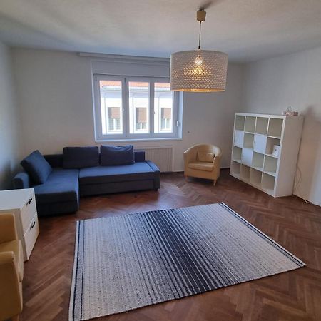 Living In The Heart Of Graz Appartement Buitenkant foto