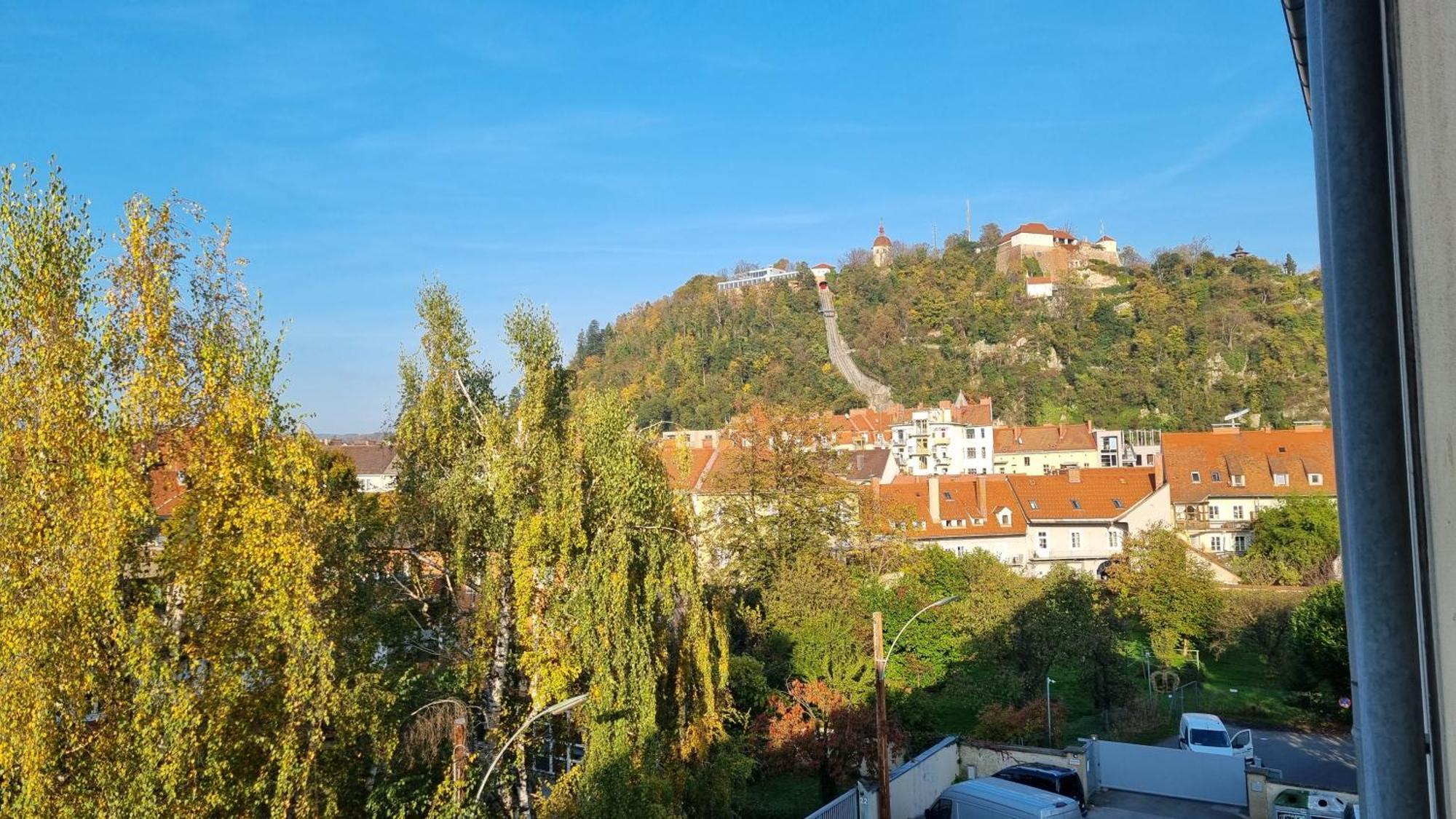 Living In The Heart Of Graz Appartement Buitenkant foto